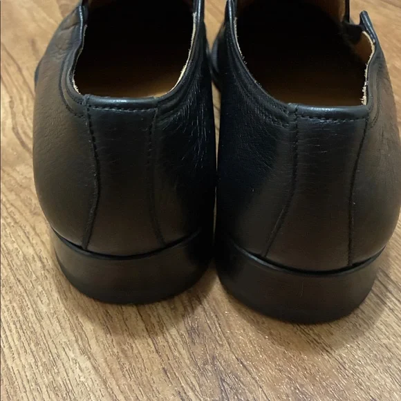 Magnanni Black Pebble Grain Leather Square Toe Loafers - Size 11 MStyle #10643